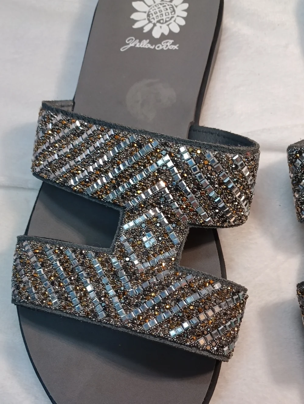 yellow box leather embellished slide rhinestone beaded comfort sandals womens 8 - Picture 13 of 14
